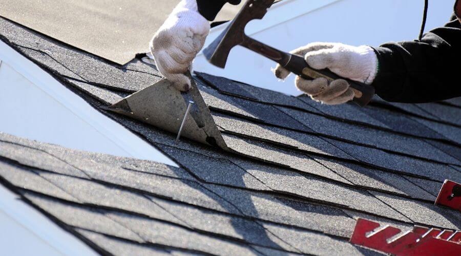 Professional gutter cleaning in Buffalo Lake, MN